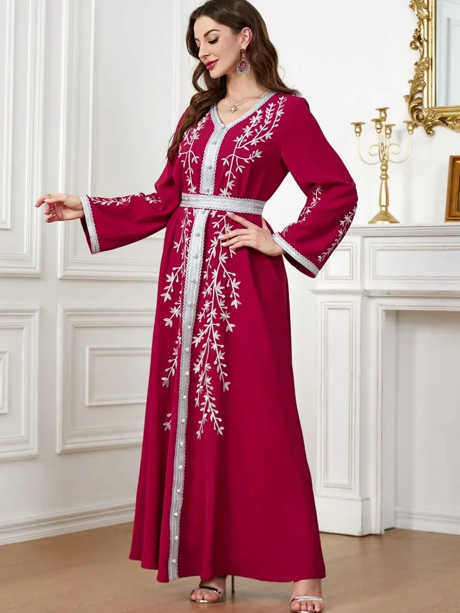Robe marocaine brodée pour femmes musulmanes | Abayas Dubaï | Automne 2024 - image de produit 9